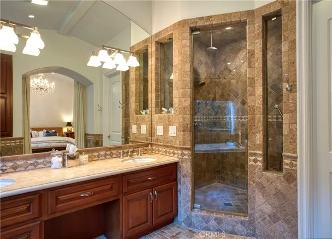 1636 Ruhland Avenue, Manhattan Beach, California 90266