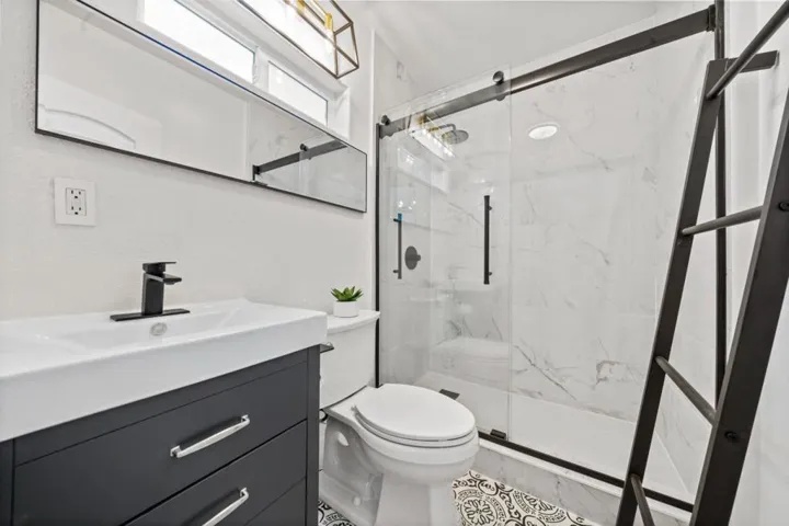 2270 Lindaire Avenue, San Jose, California 95128