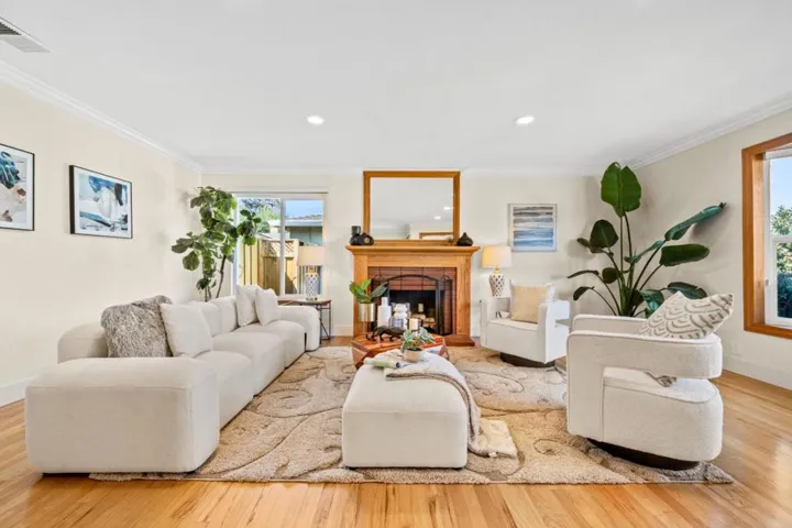 2270 Lindaire Avenue, San Jose, California 95128