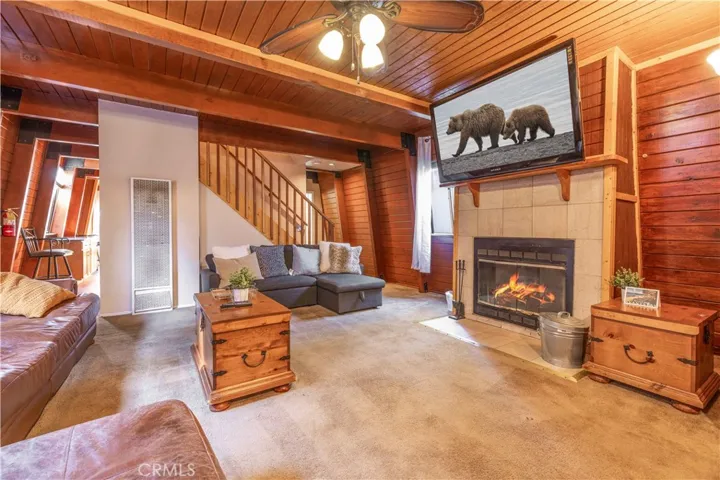 337 W Sherwood Boulevard, Big Bear City, California 92314