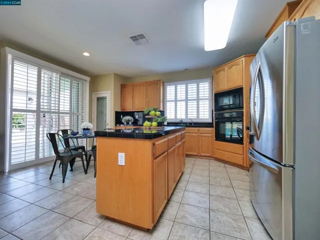 3566 Lovebird Way, Antioch, California 94509-6458