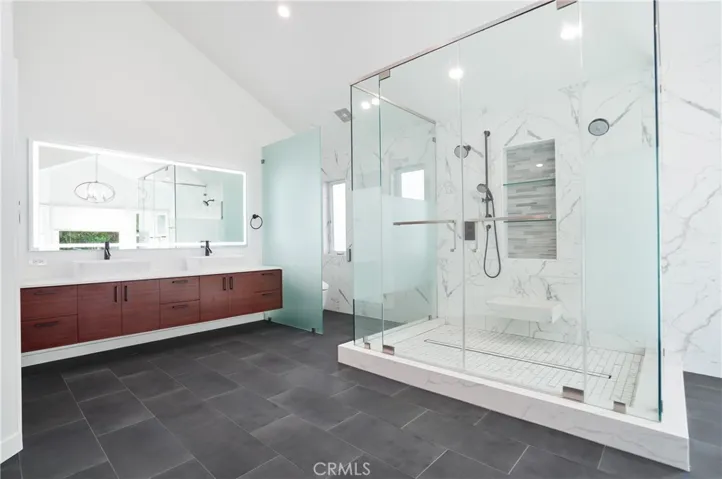 24868 Paseo Primario, Calabasas, California 91302