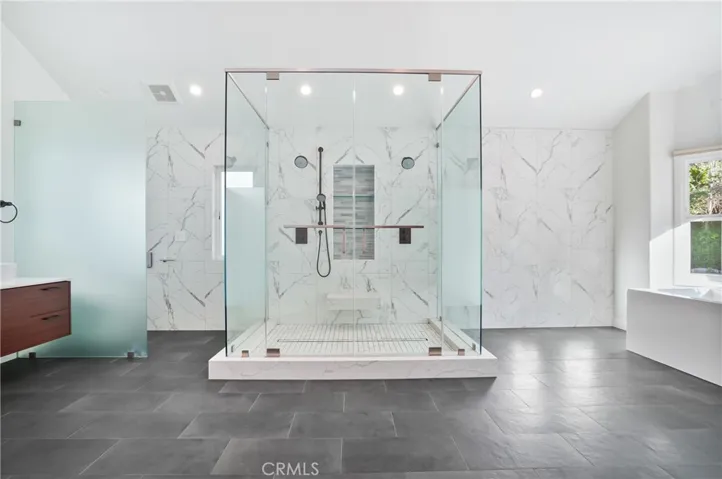 24868 Paseo Primario, Calabasas, California 91302