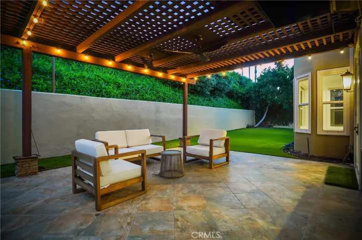 24868 Paseo Primario, Calabasas, California 91302