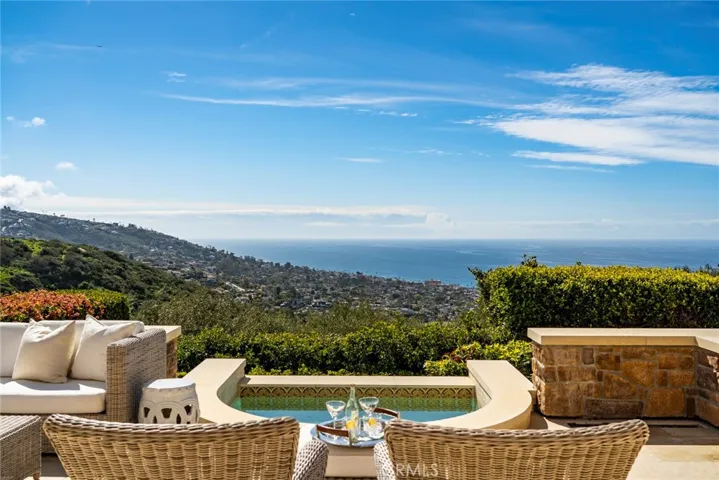 1302 Skyline Drive, Laguna Beach, California 92651