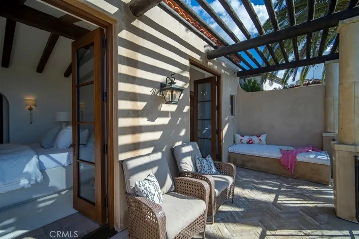 1302 Skyline Drive, Laguna Beach, California 92651