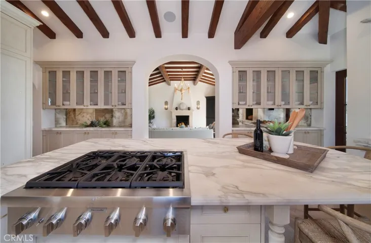 1302 Skyline Drive, Laguna Beach, California 92651