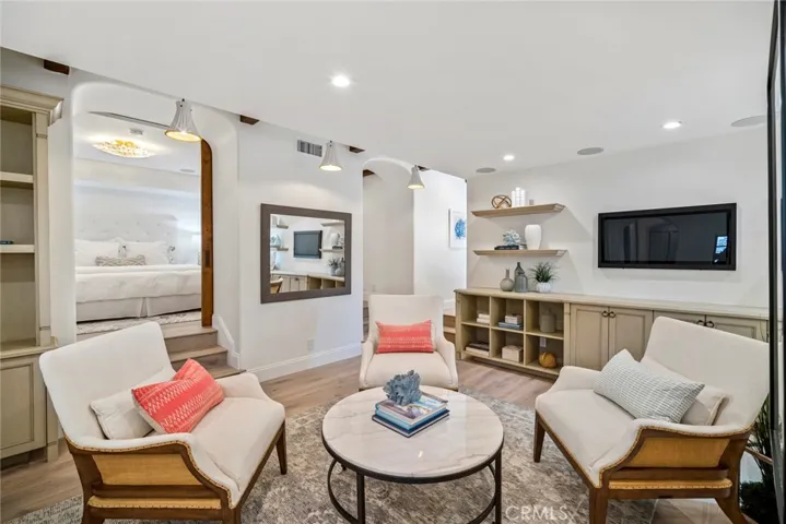 1302 Skyline Drive, Laguna Beach, California 92651