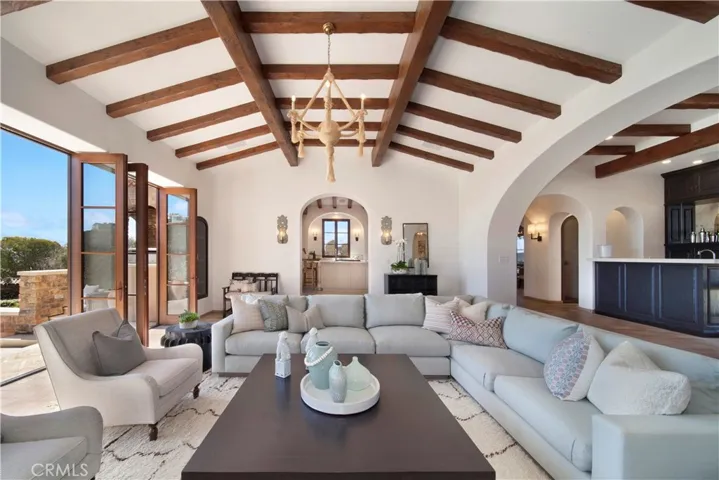 1302 Skyline Drive, Laguna Beach, California 92651