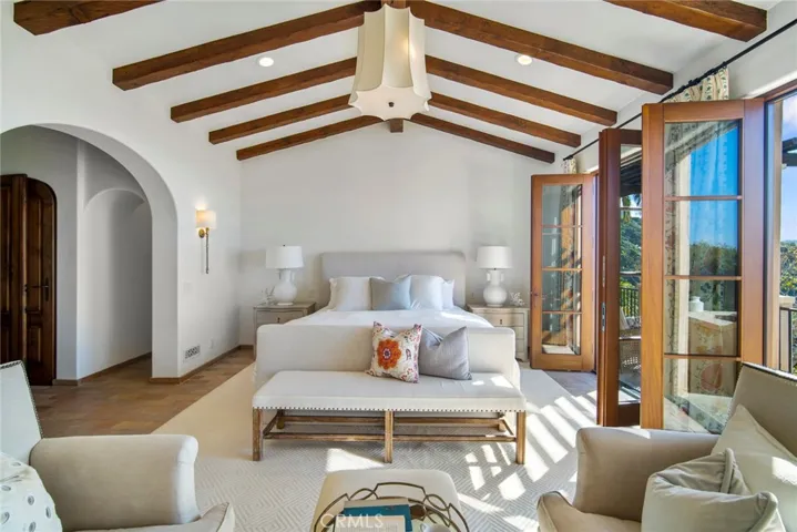 1302 Skyline Drive, Laguna Beach, California 92651