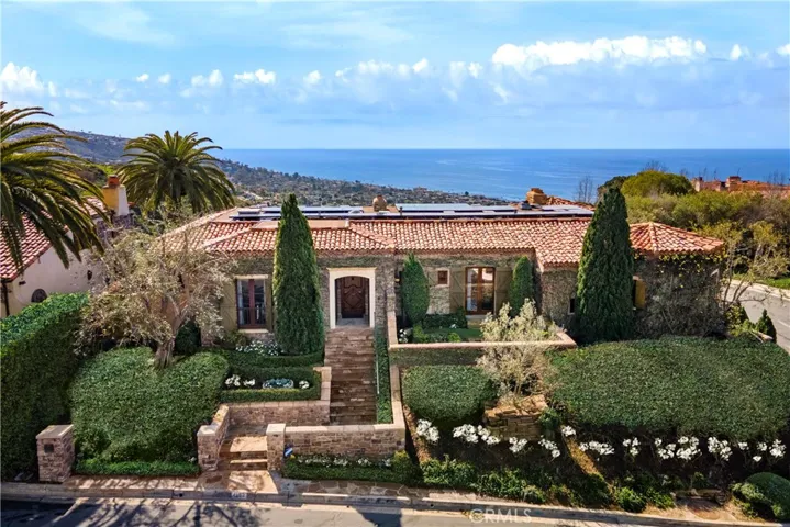 1302 Skyline Drive, Laguna Beach, California 92651