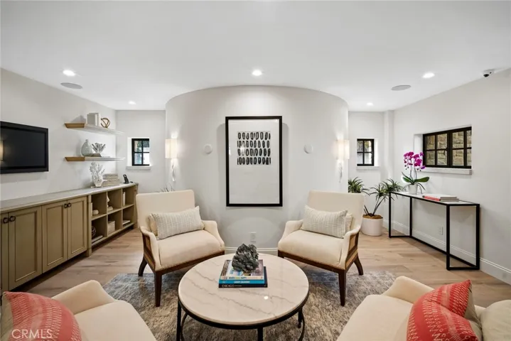 1302 Skyline Drive, Laguna Beach, California 92651