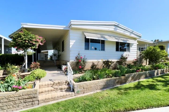 16950 Lake Knoll Lane 101, Yorba Linda, California 92886