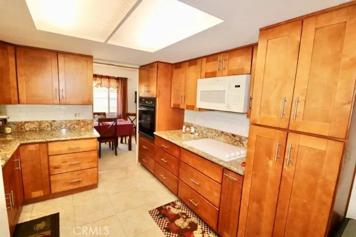 16950 Lake Knoll Lane 101, Yorba Linda, California 92886