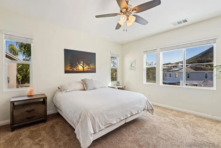 3807 Lake Park St, Fallbrook, California 92028
