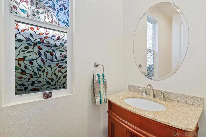 3807 Lake Park St, Fallbrook, California 92028