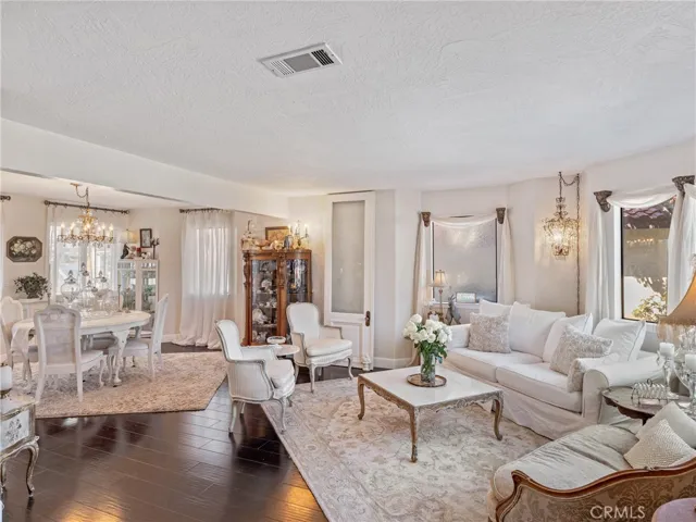 18499 Niagara Drive, Victorville, California 92395