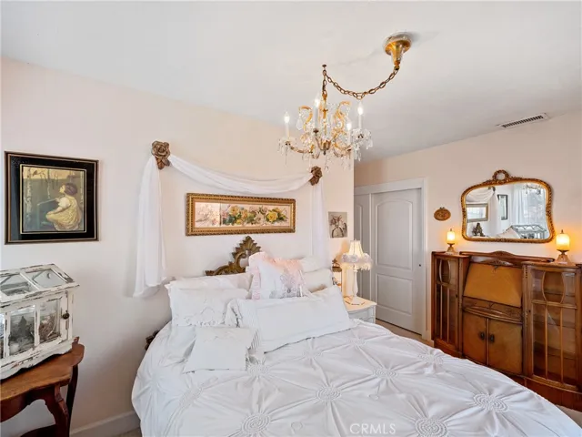 18499 Niagara Drive, Victorville, California 92395