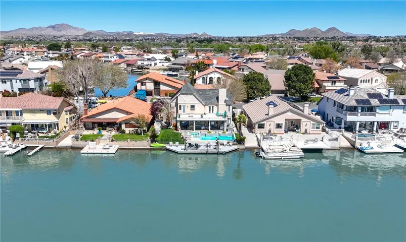 18499 Niagara Drive, Victorville, California 92395