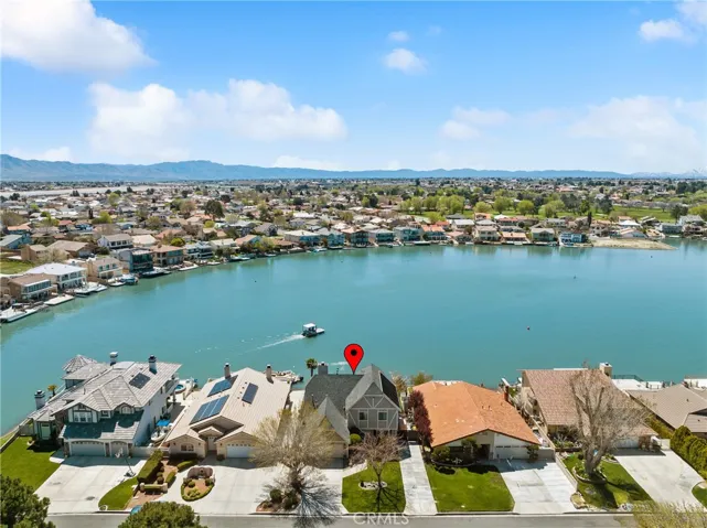 18499 Niagara Drive, Victorville, California 92395
