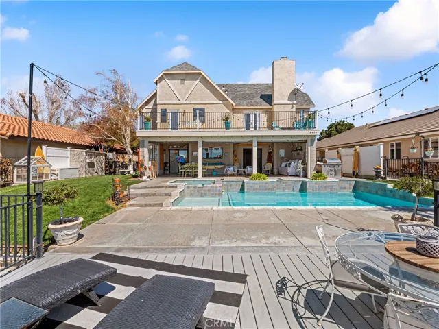 18499 Niagara Drive, Victorville, California 92395