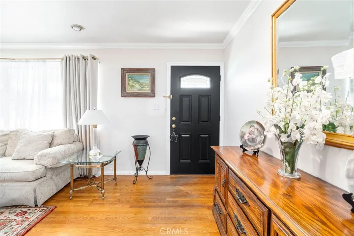 5203 Mcclintock Avenue, Temple City, California 91780