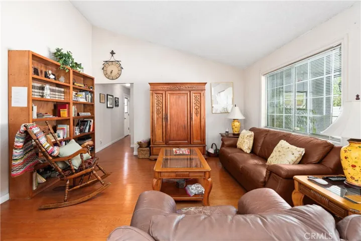 5203 Mcclintock Avenue, Temple City, California 91780