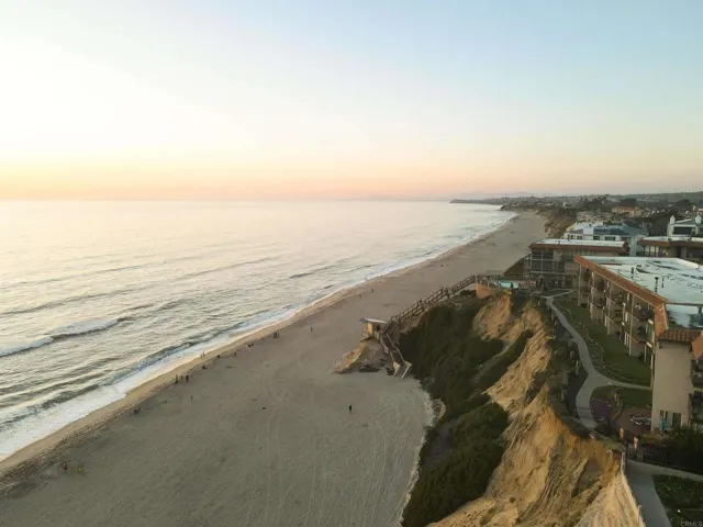 190 Del Mar Shores 88, Solana Beach, California 92075