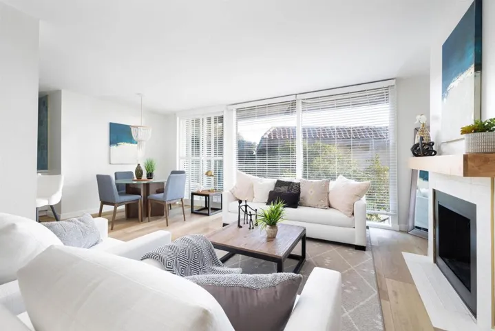 190 Del Mar Shores 88, Solana Beach, California 92075