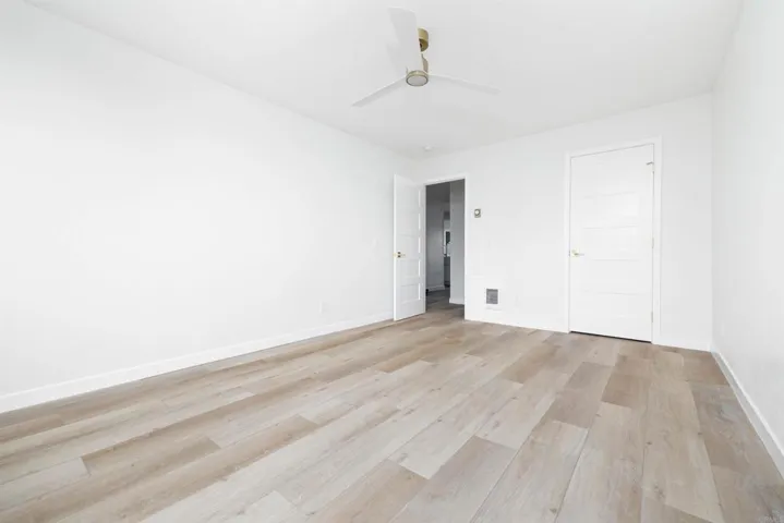 190 Del Mar Shores 88, Solana Beach, California 92075