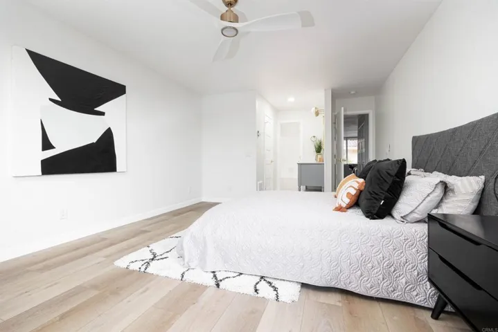 190 Del Mar Shores 88, Solana Beach, California 92075