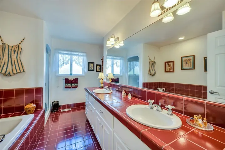6680 Buena Vista Avenue, Kelseyville, California 95451