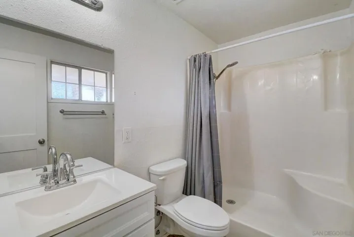 8309 Rumson Dr, Santee, California 92071