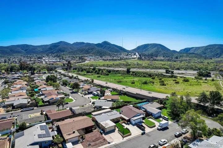 8309 Rumson Dr, Santee, California 92071