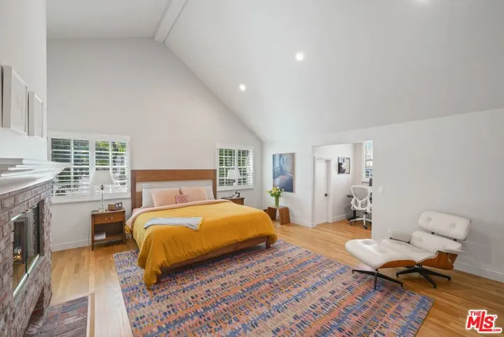 4308 Ben Avenue, Studio City, California 91604