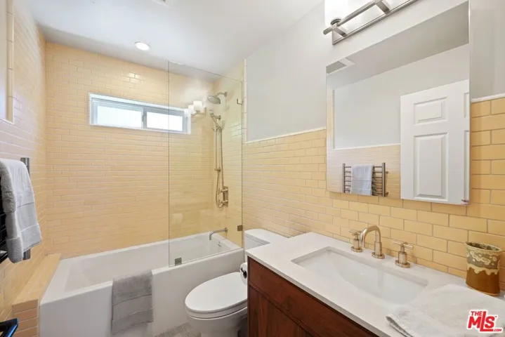 4308 Ben Avenue, Studio City, California 91604