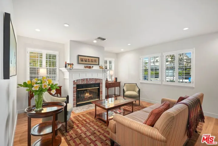 4308 Ben Avenue, Studio City, California 91604