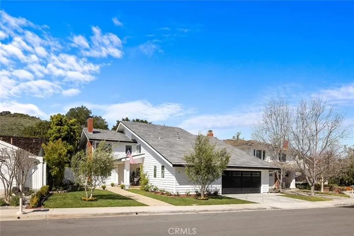 3 Sunburst, Irvine, California 92603