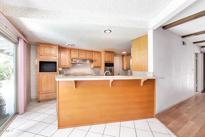 2060 Kinclair Dr14