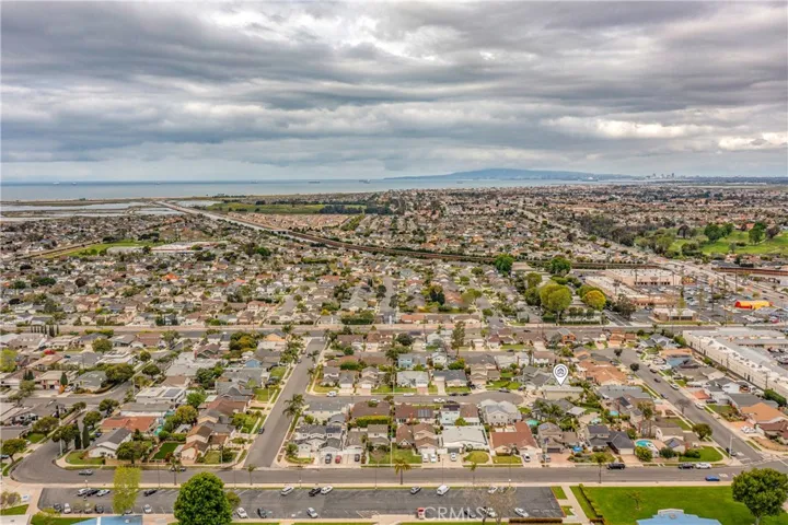 17131 Autumn Circle, Huntington Beach, California 92647
