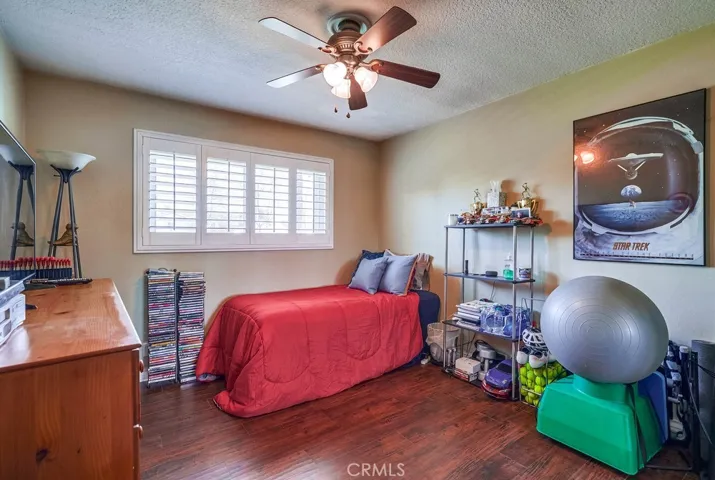 1542 W Phillips, Ontario, California 91762