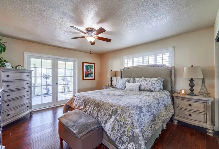 1542 W Phillips, Ontario, California 91762