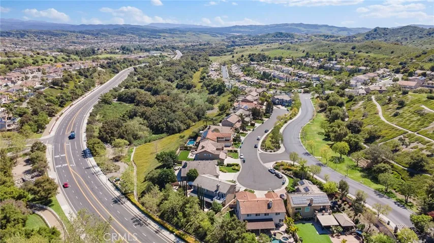 6 Mockingbird Lane, Trabuco Canyon, California 92679