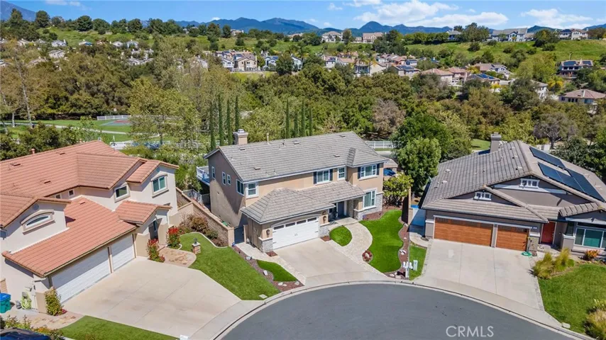 6 Mockingbird Lane, Trabuco Canyon, California 92679