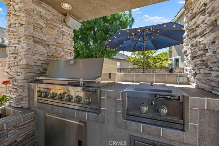 6 Mockingbird Lane, Trabuco Canyon, California 92679
