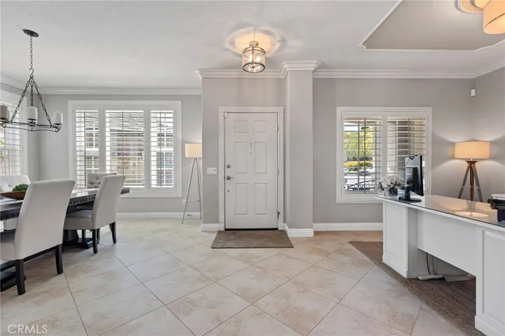 6 Mockingbird Lane, Trabuco Canyon, California 92679