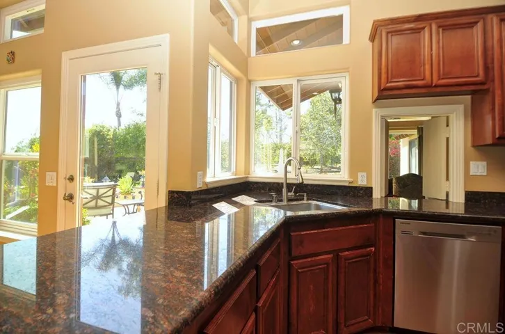 27690 Alps Lane, Escondido, California 92026