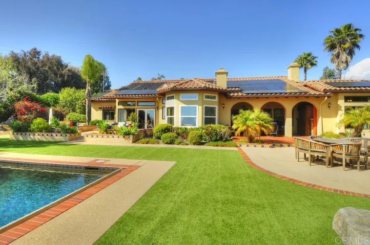 27690 Alps Lane, Escondido, California 92026