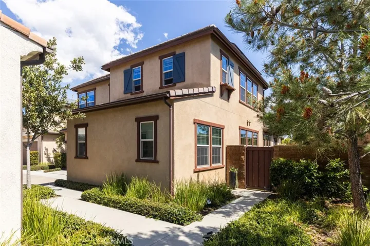 193 Barnes Road, Tustin, California 92782