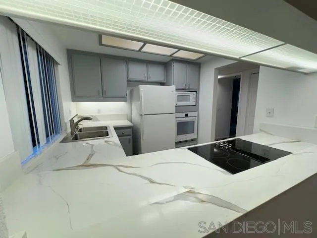 5790 Friars Rd E6, San Diego, California 92110